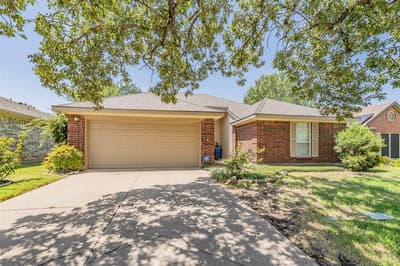 1108 Middlebury Lane, Euless TX 76040 - Photo 2