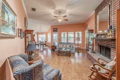 1108 Middlebury Lane, Euless TX 76040 - Photo 5