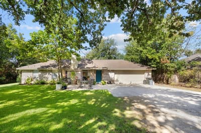 1400 E Lake Drive, Weatherford TX 76087