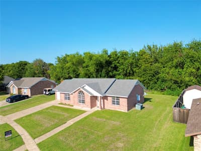 2001 Solomon Drive, Commerce TX 75428 - Photo 3