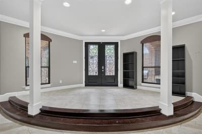 3801 Park Manor Court, Arlington TX 76017 - Photo 3