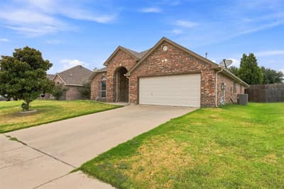 3221 Canary Lane, Midlothian TX 76065 - Photo 3