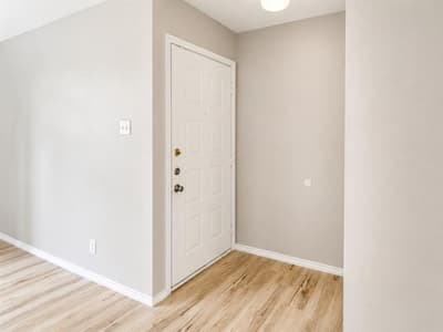 4303 Buena Vista Street # 202, Dallas TX 75205
