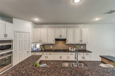 3516 Lindale Drive, McKinney TX 75072 - Photo 3