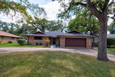 1010 Kiowa Drive W, Lake Kiowa TX 76240 - Photo 2
