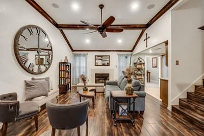 6708 Olivewood Drive, Arlington TX 76001 - Photo 3
