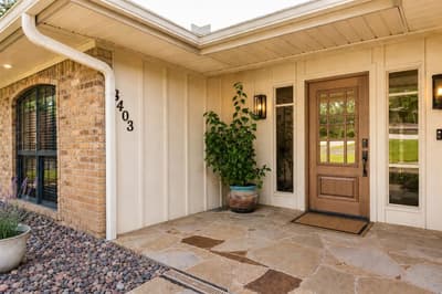 3403 Sunset Oaks Street, Dalworthington Gardens TX 76016 - Photo 3