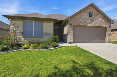 5213 Crystal Lake Avenue, Krum TX 76249 - Photo 2