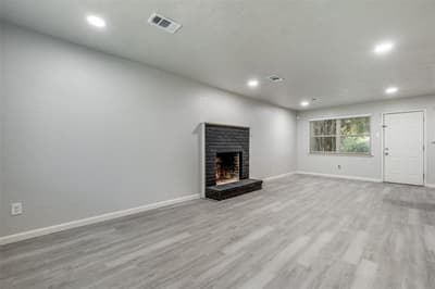 451 Southport Drive, Dallas TX 75232 - Photo 2