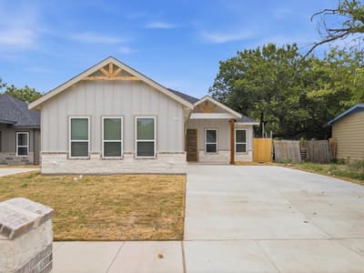 3017 Donalee Street, Fort Worth TX 76105