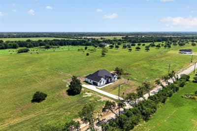 135 VZ County Road 3811, Wills Point TX 75169 - Photo 4