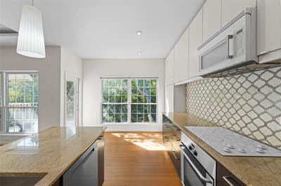 7151 Gaston # 406, Dallas TX 75214
