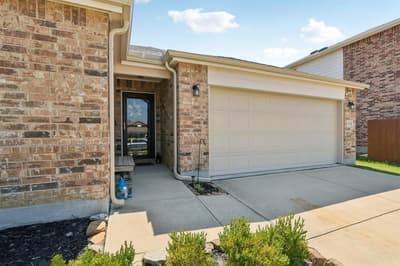 3304 Biggs Avenue, Aubrey TX 76227 - Photo 4