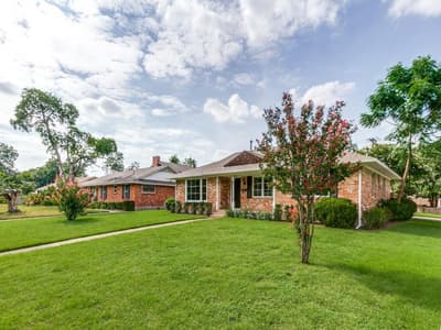 912 Fernwood Drive, Richardson TX 75080 - Photo 2