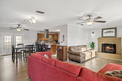 542 S Houston Street, Edgewood TX 75117 - Photo 5