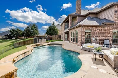 303 Fountain Creek Court, Ovilla TX 75154 - Photo 2