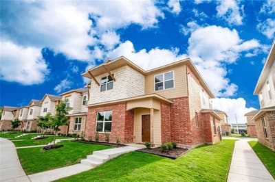 3709 Bonnie Brae Street, Denton TX 76226 - Photo 2