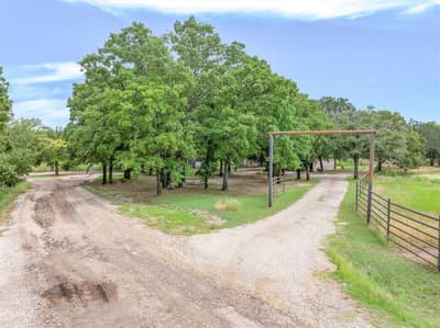 580 Vz County Road 3518, Wills Point TX 75169 - Photo 2