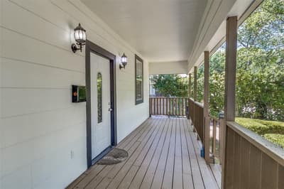 915 Cameron Avenue, Dallas TX 75223 - Photo 3