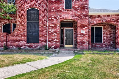 1013 Hampstead Drive, Mesquite TX 75181 - Photo 2