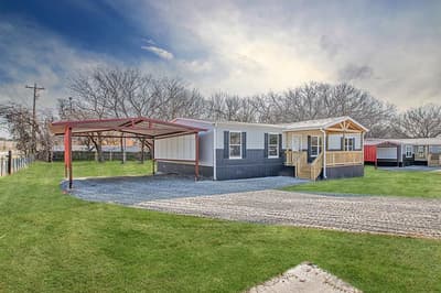 101 Kelly Court, Azle TX 76020 - Photo 2