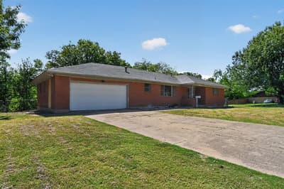 926 SE 5th Street, Grand Prairie TX 75051 - Photo 2