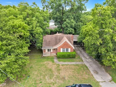 1404 E Tennie Street, Gainesville TX 76240 - Photo 5