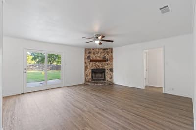 1206 Hemphill Drive, Cleburne TX 76033 - Photo 5