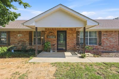 1115 E 6th Street, Springtown TX 76082 - Photo 4