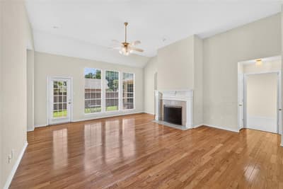 6777 Gatewick Drive, Frisco TX 75035 - Photo 4