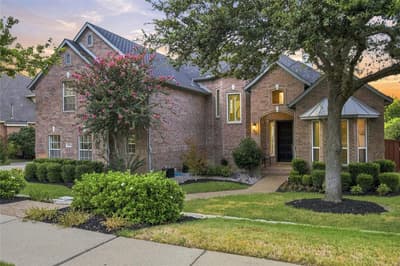 6904 Edgewater Drive, McKinney TX 75072 - Photo 4