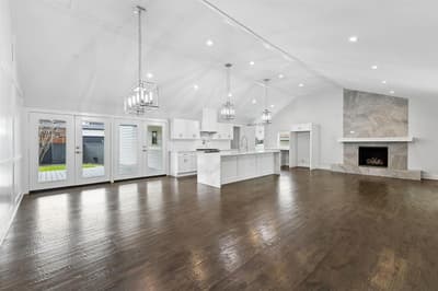 13726 Peyton Drive, Dallas TX 75240