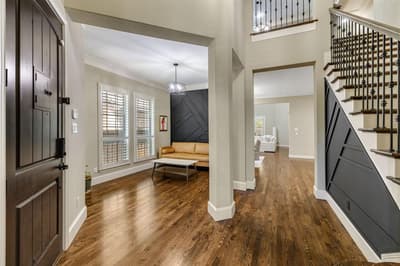 2029 N Hill Drive, Irving TX 75038 - Photo 2