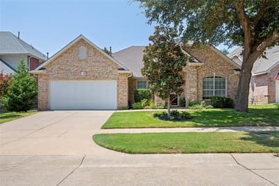 415 Patricia Lane, Highland Village TX 75077 - Photo 2