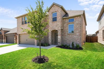 10608 Plumlee Lane, Aubrey TX 76227 - Photo 2