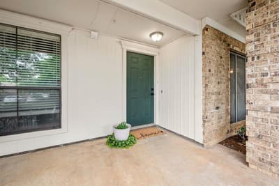 2911 Post Oak Drive, Euless TX 76039 - Photo 3