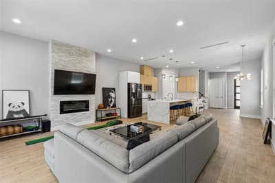 2603 Crossman Avenue, Dallas TX 75212