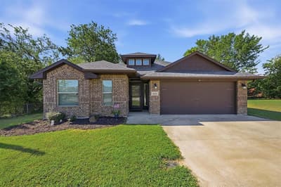 3020 W Loy Lake Road, Denison TX 75020