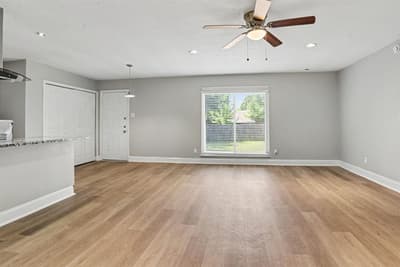 224 Rockcrest Drive, Mesquite TX 75150 - Photo 5