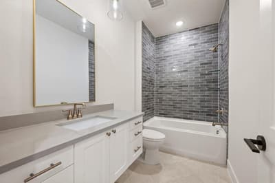 1340 Cherry Hills Lane, Irving TX 75038 - Photo 5