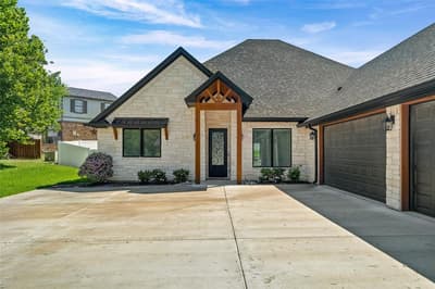 9303 Bellechase Road, Granbury TX 76049 - Photo 4