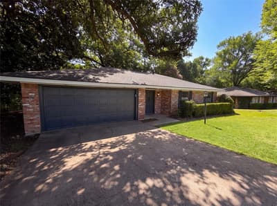 304 Brook Hollow Drive, DeSoto TX 75115 - Photo 2