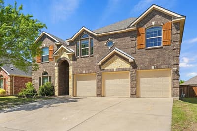 2824 Pino, Grand Prairie TX 75054