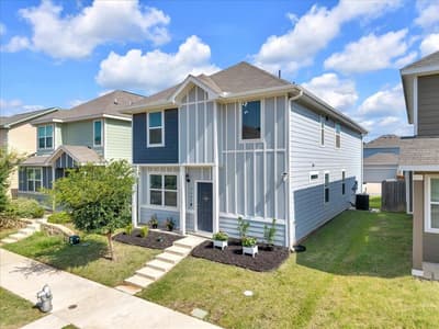 5645 Willamette Drive, Fort Worth TX 76119 - Photo 2