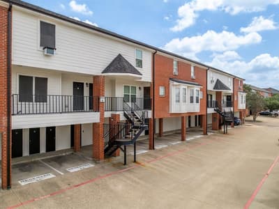 600 Bagby Avenue # 4C, Waco TX 76706 - Photo 2