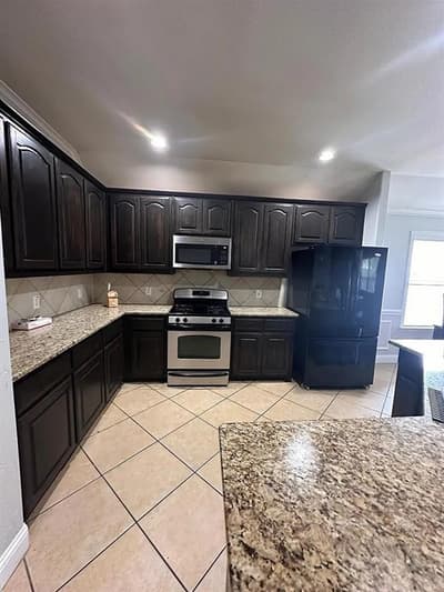 308 Ouida Road, Irving TX 75061 - Photo 4