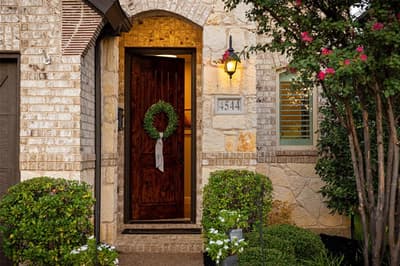 4544 Oriel Lane, Carrollton TX 75010 - Photo 2