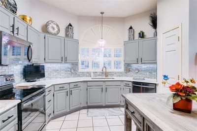 521 Millican Drive, Lewisville TX 75057 - Photo 4