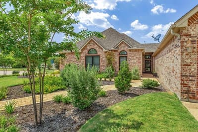 2105 Norwood Lane, Arlington TX 76013 - Photo 5