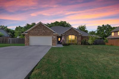 409 Edgewood Terrace, Boyd TX 76023 - Photo 3